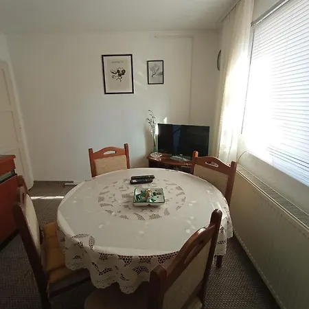 Bella Apartment *